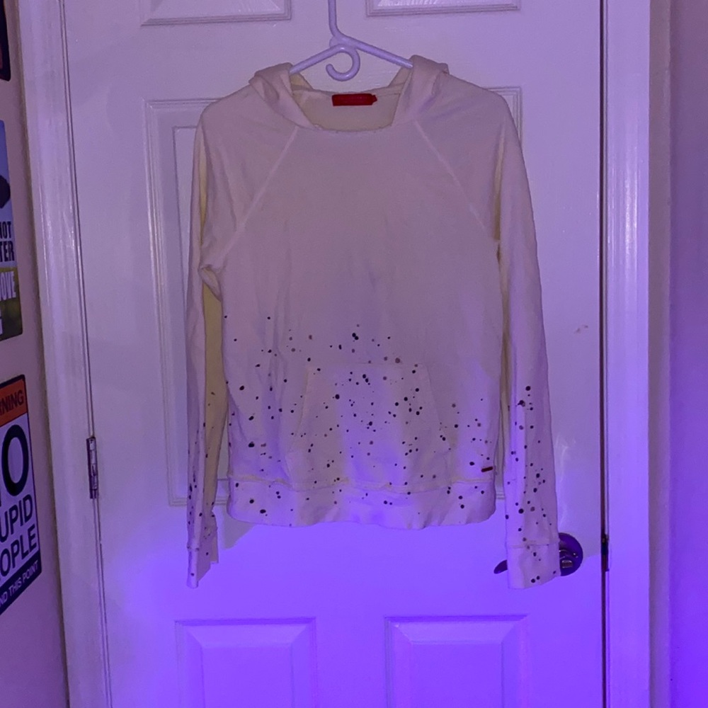 size: small brand: Philanthropy color: cream